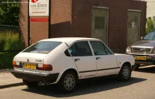 Alfa Romeo 1.5 ti Sprint (105 bg) (1972)