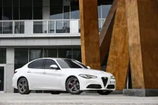 Alfa Romeo 2.2 JTDM (136 bg) Automatic (2016)