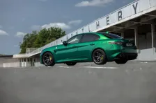 Alfa Romeo Quadrifoglio 2.9 V6 Bi-Turbo (520 bg) Automatic (2022)