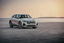 Audi 50 71 kWh (313 bg) quattro (2020)