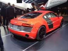 2012 Audi R8 5.2 FSI V10 (525 bg) quattro 8