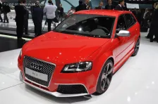 Audi 2.5 TFSI (340 bg) quattro S tronic (2011)