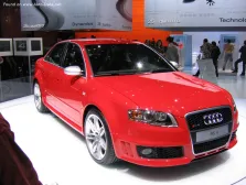 Audi 4.2 FSI V8 32V (420 bg) quattro (2005)