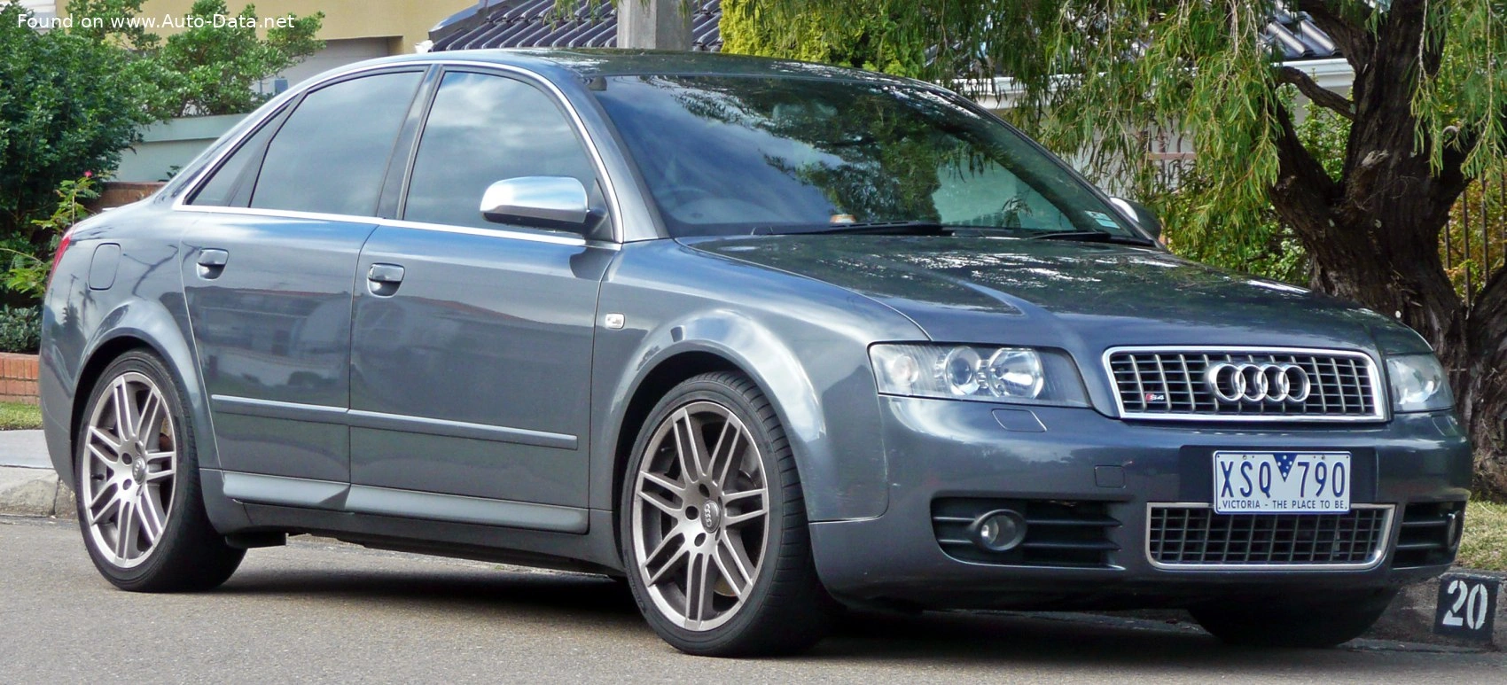 Audi S4 S4 (8E,B6)