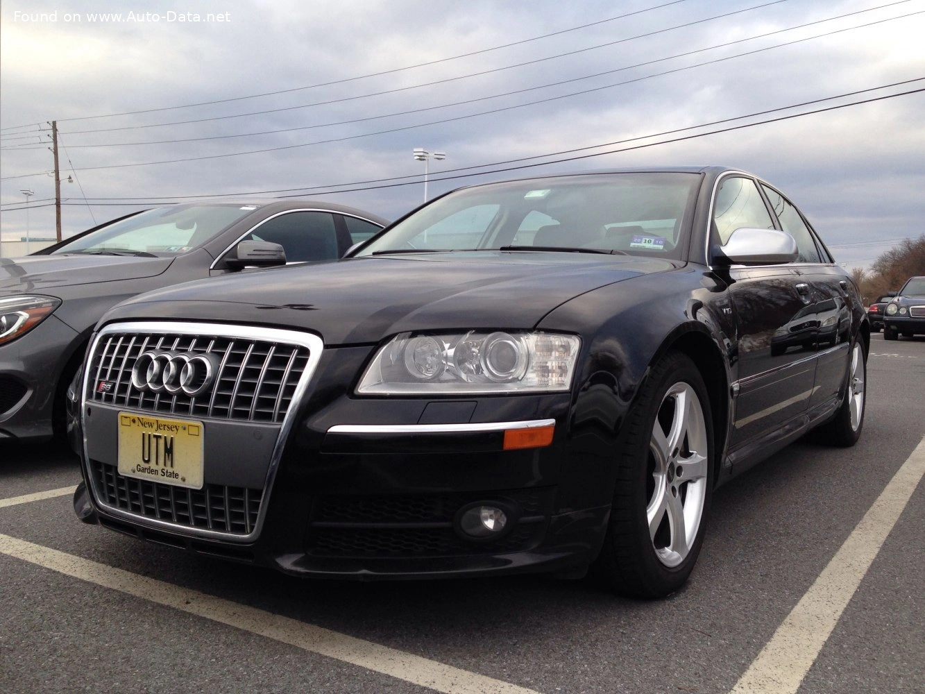 Audi S8 S8 (D3)