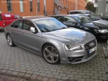 2012 Audi S8 4.0 TFSI V8 (520 bg) quattro Tiptronic 7