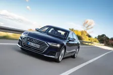 Audi 4.0 TFSI V8 (571 bg) Mild Hybrid quattro tiptronic COD (2020)