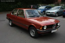 BMW 320i (125 bg) (1975)
