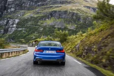 2018 BMW 3 Serisi 330e (292 bg) Plug-in Hybrid xDrive Steptronic 6