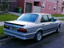 1981 BMW 5 Serisi M535i (185 bg) 2