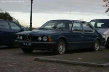 BMW 735i (217 bg) (1977)