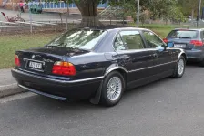 BMW 750i (326 bg) Steptronic (1998)