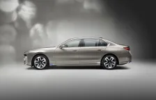 2022 BMW i7 105.7 kWh (455 bg) eDrive50 6