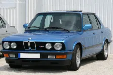 BMW 3.5 (286 bg) (1985)