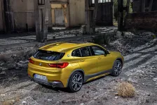 BMW 18d (150 bg) xDrive (2018)