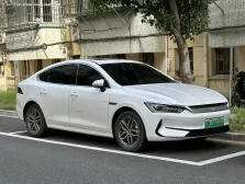 BYD DM-i 1.5L 18.32 kWh (197 bg) Plug-in Hybrid E-CVT (2021)