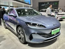 BYD DM-i 1.5L 18.71 kWh (218 bg) Plug-in Hybrid E-CVT (2025)
