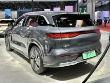 2025 BYD Tang 100.5 kWh (680 bg) Electric 6