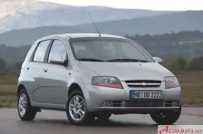 2003 Chevrolet Aveo 1.4 i 16V (101 bg) 8