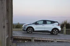 2021 Chevrolet Bolt EV 65 kWh (200 bg) 5