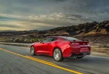 2016 Chevrolet Camaro 6.2 V8 (453 bg) 8