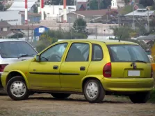 Chevrolet 1.6 i 16V (101 bg) (1997)