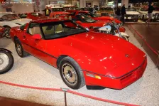 1983 Chevrolet Corvette 5.7 V8 (230 bg) 7