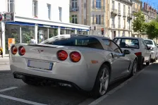 2004 Chevrolet Corvette 6.0 i V8 (405 bg) 2