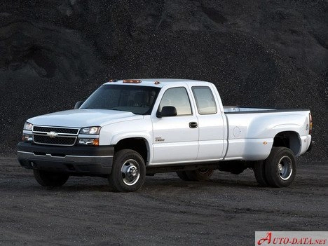 2003 Chevrolet Silverado 1500 4.8 (275 bg)