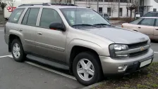 2001 Chevrolet Trailblazer 5.3 i V8 4WD EXT (304 bg) 2