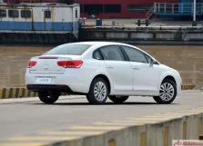 Citroen 2.0 16V (147 bg) Automatic (2009)