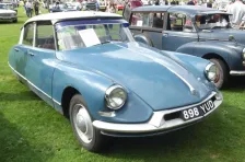 Citroen 19 (70 bg) (1957)
