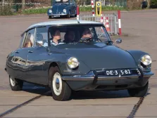 Citroen 19 B (78 bg) (1964)