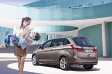 2015 Ford C-MAX 1.5 TDCi (95 bg) S&S 7 Seat 8