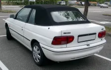 1993 Ford Escort 1.8 i 16V XR3i (130 bg) 2