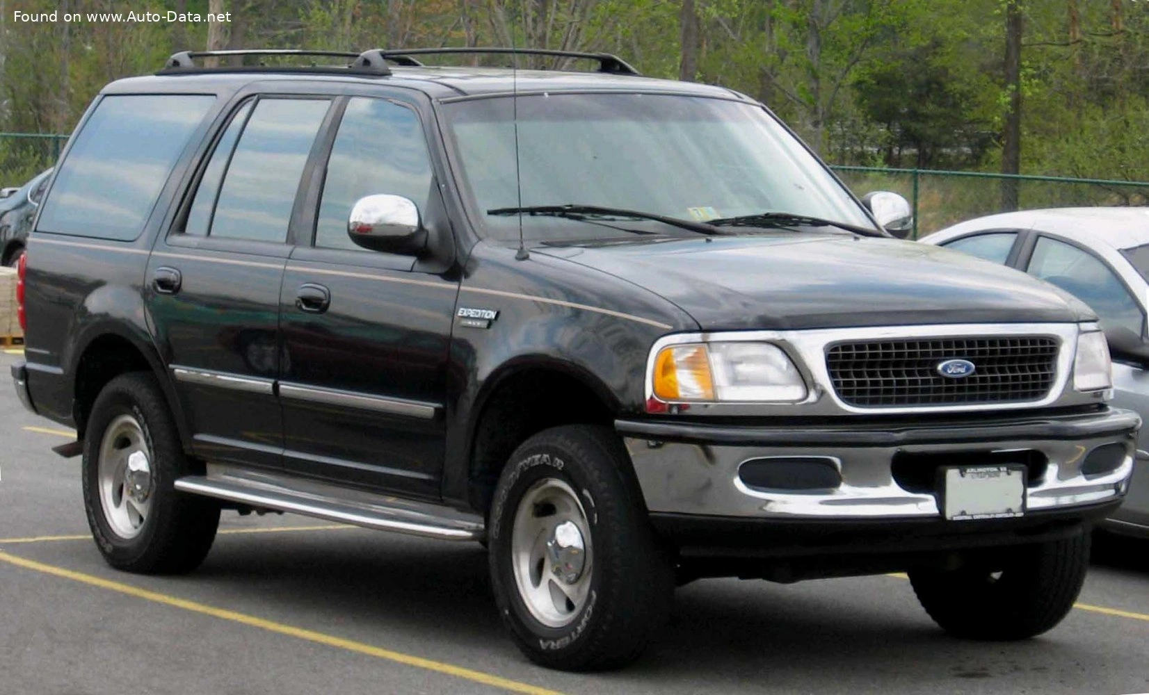 1996 Ford Expedition 5.4 i V8 16V XLT 4WD (232 bg)