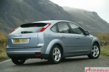 2005 Ford Focus 2.0 Duratec 16V (145 bg) 8