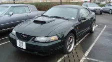 1993 Ford Mustang 4.6 V8 Cobra (305 bg) 2