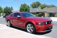 2004 Ford Mustang 4.0i V6 12V (212 bg) 5