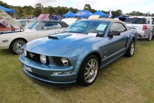 2005 Ford Mustang 4.6 i V8 24V (304 bg) 5