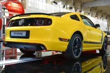 2012 Ford Mustang Boss 302 5.0 V8 (444 bg) 7
