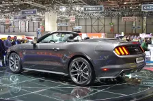 2015 Ford Mustang GT 5.0 Ti-VCT V8 (421 bg) Automatic 7