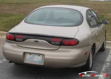 1995 Ford Taurus 3.0 V6 (145 bg) Automatic 6