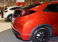 2014 Honda Civic 1.8 i-VTEC (140 bg) Automatic 5