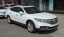Honda 3.5 V6 (278 bg) 4WD Automatic (2012)