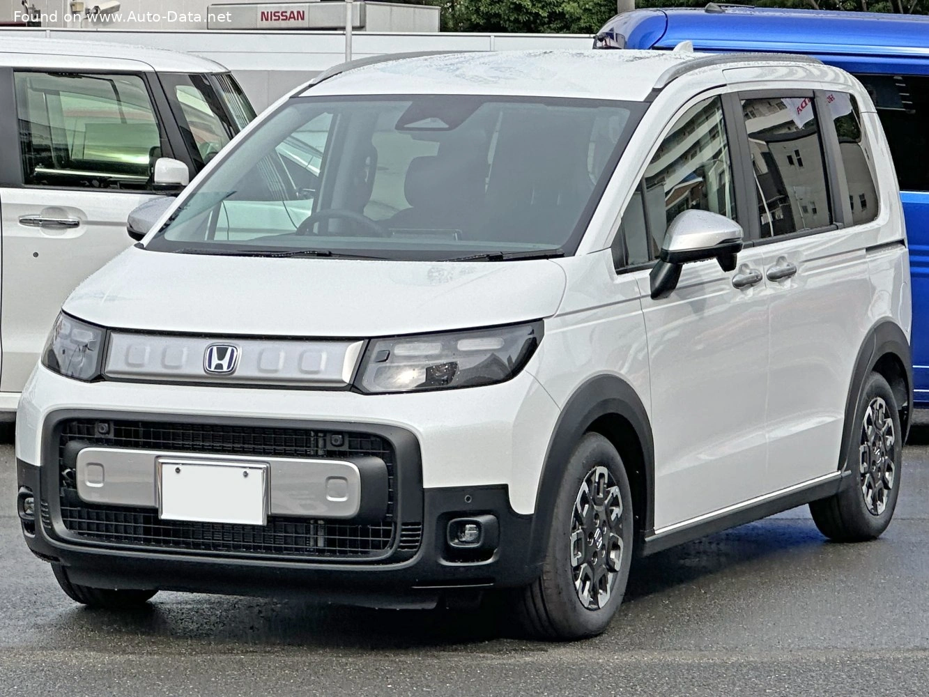 2024 Honda Freed 1.5 (123 bg) e:HEV e-CVT