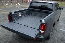 2017 Honda Ridgeline 3.5 V6 (280 bg) AWD Automatic 8