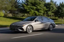 2023 Hyundai Elantra 1.6 GDI (139 bg) Hybrid DCT 2