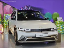 2024 Hyundai IONIQ 5 Long Range 84 kWh (325 bg) Electric AWD 8