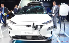 2017 Hyundai Kona 67 kWh (204 bg) Electric 7